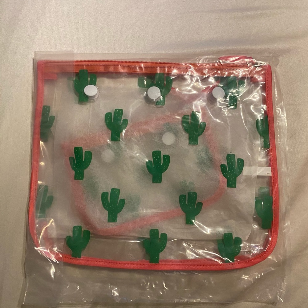 NWT Bogg Bag Cactus Insert Bags (set of 2)